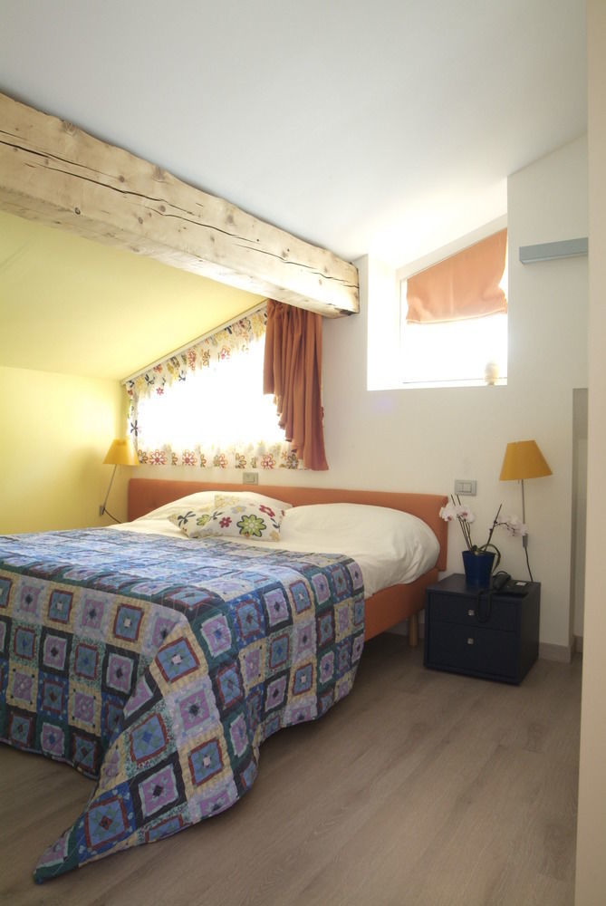 Chambres D'Hotes Nuits De Reve Roisan Ngoại thất bức ảnh